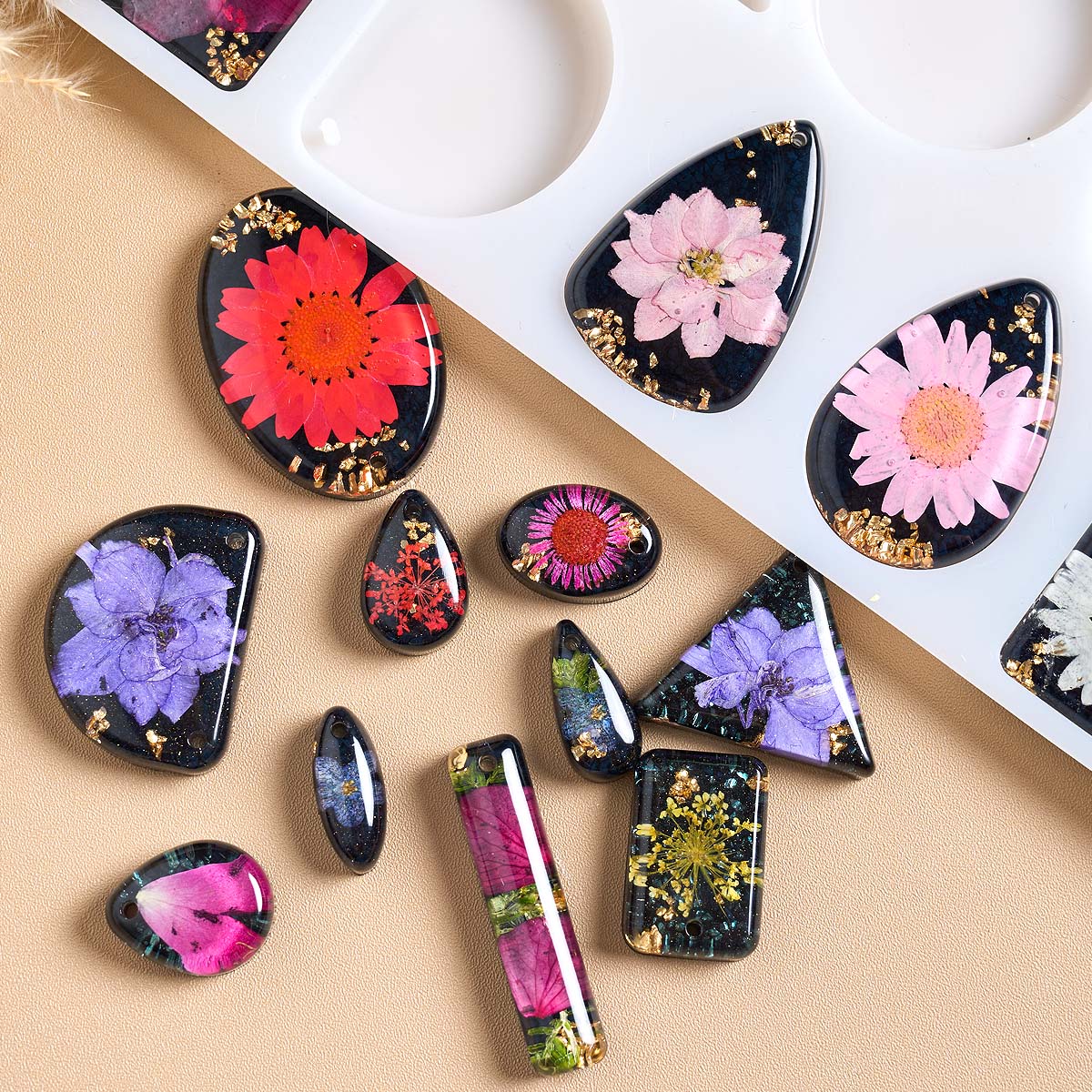 Time Stone Pendant Silicone Mo - Art Craft Show recensie en prijs